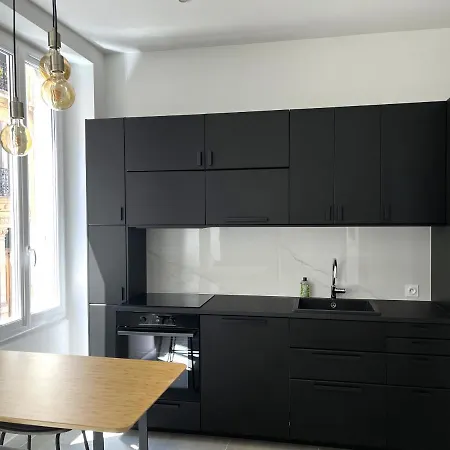 Joli T2 Moderne Au Coeur De - Place Castellane * Marseilles